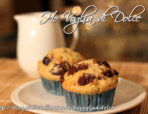 Muffin alle mele e cioccolato