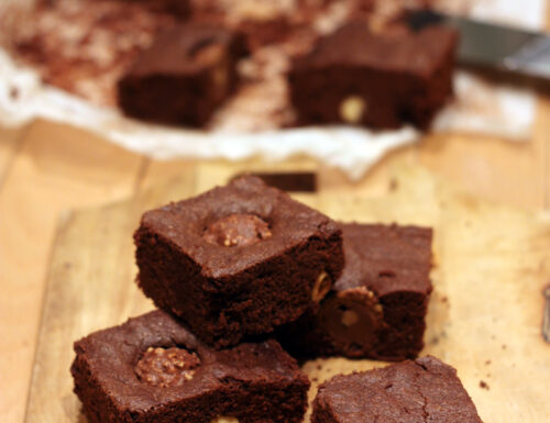 Brownies al cioccolato e ferrero rocher