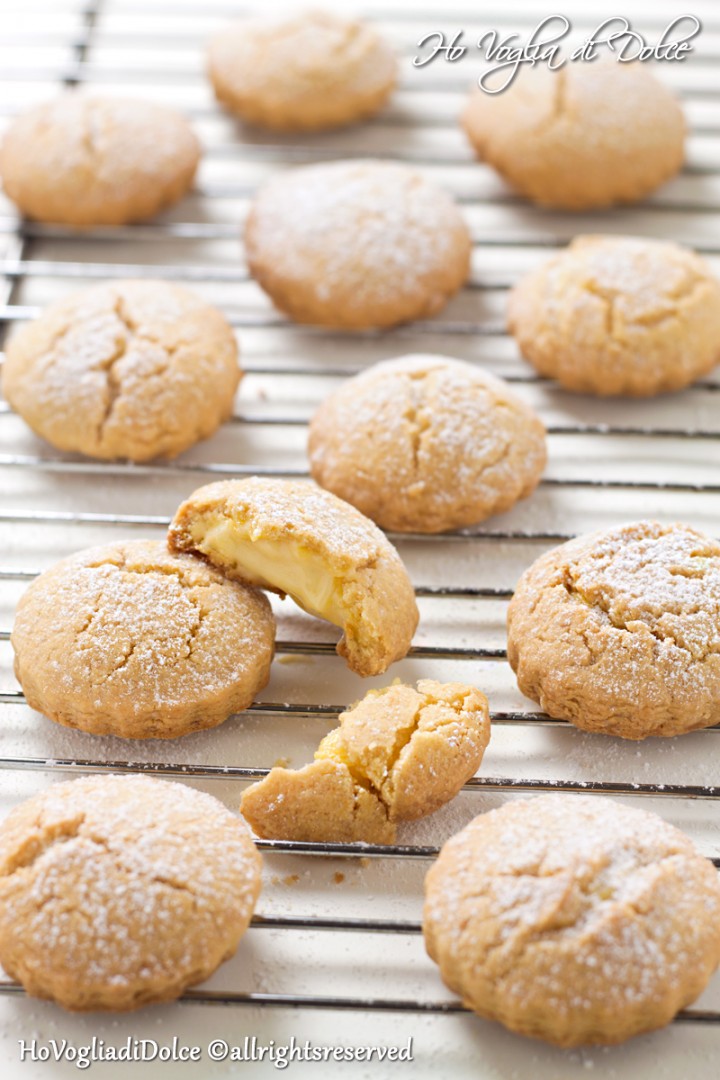 Biscotti ripieni con crema al limone, ricetta | Ho Voglia di Dolce
