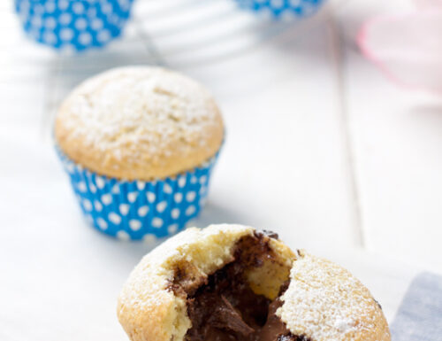 Muffin al cocco con cuore di Nutella