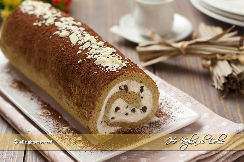 Tronchetto Di Natale Al Tiramisu.Rotolo Tiramisu