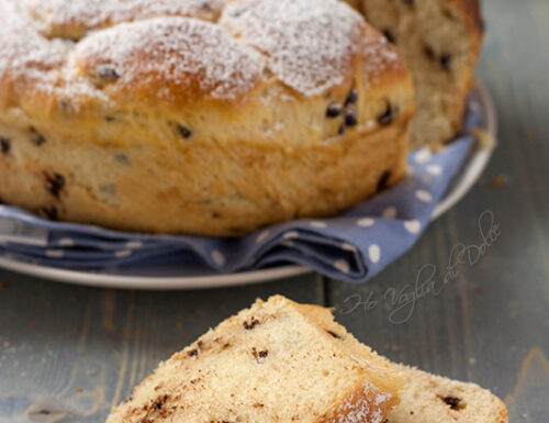 Pan brioche allo yogurt e gocce di cioccolato