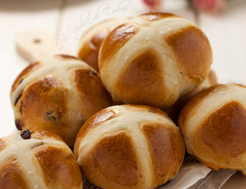 Hot cross buns