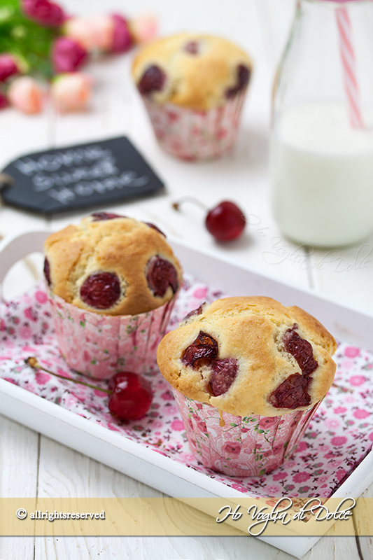 muffin-alle-ciliegie-velocissimi-ricetta