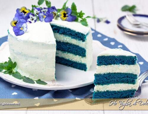 Blue velvet cake