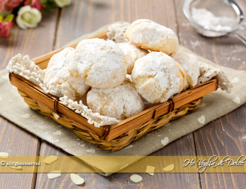 Biscotti morbidi alle mandorle e limone