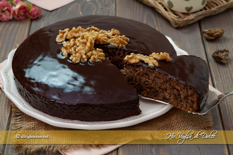 Torta noci e cioccolato ricetta facile | Ho Voglia di Dolce