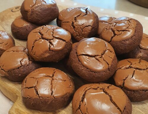 Biscotti al cioccolato fuso
