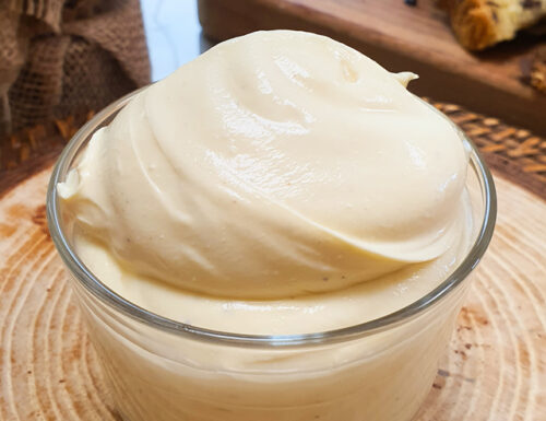 Crema al mascarpone senza uova la ricetta in 5 minuti!