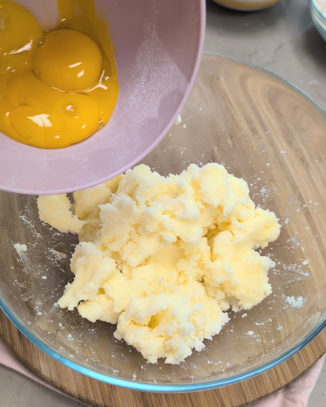 tuorli nella pasta frolla per crostata